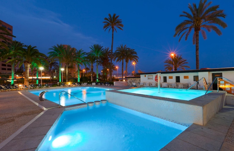 Swimming pools - 1