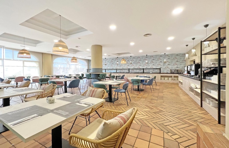 Restaurants - 7