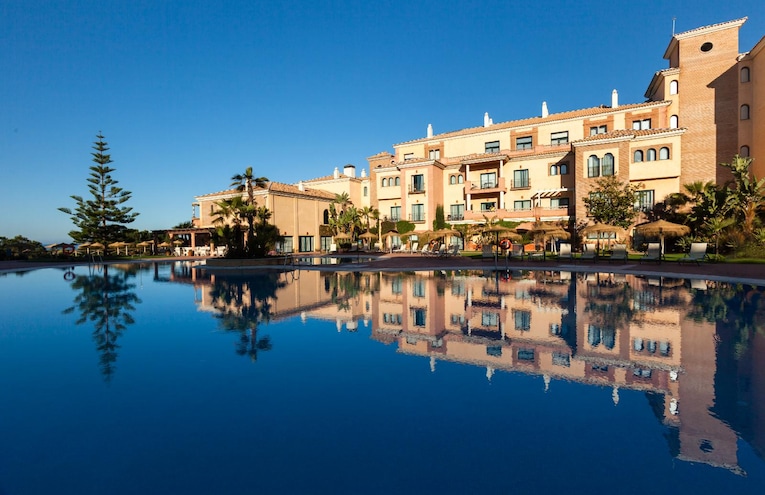 Swimming pools - 1