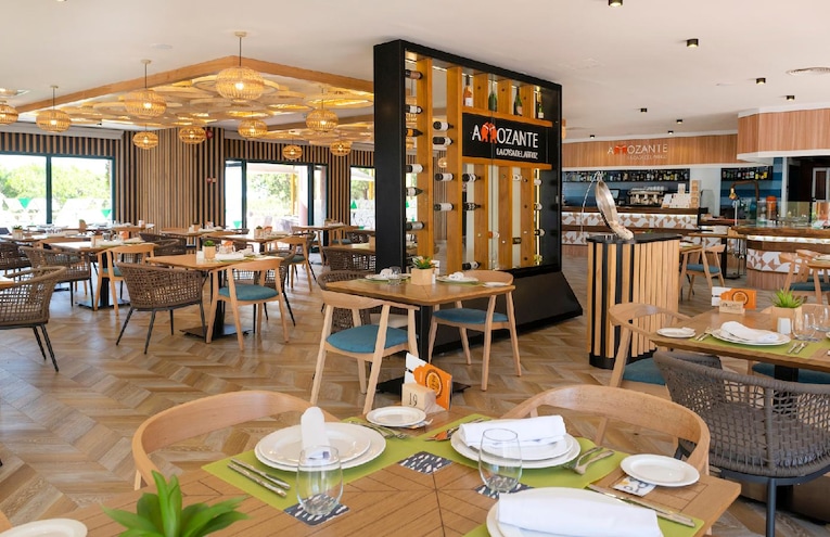 Restaurants - 4