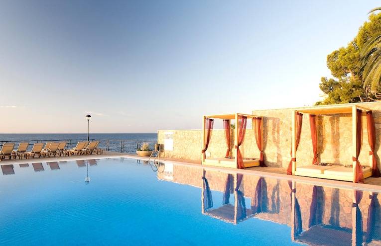 Swimming pools - 3
