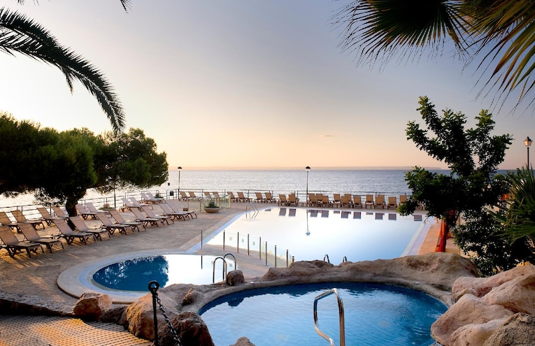 Swimming pools - 4