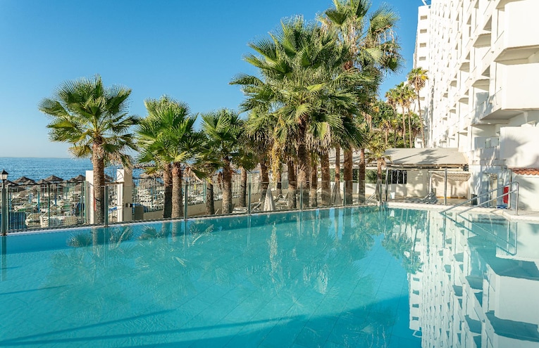 Swimming pools - 3