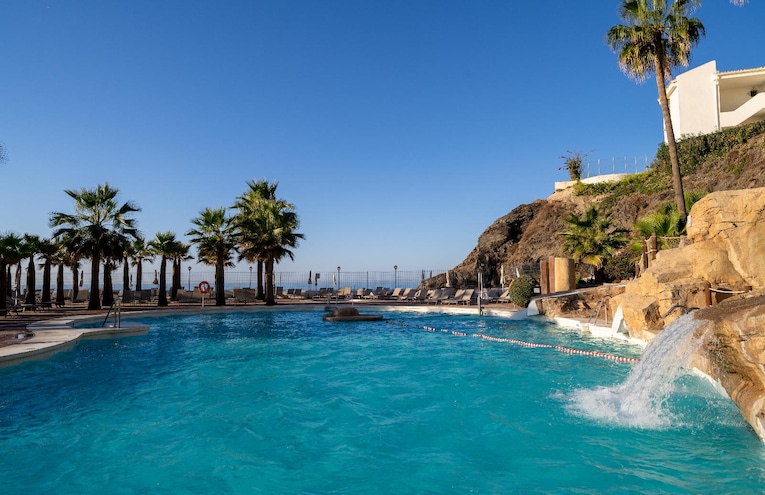 Swimming pools - 2