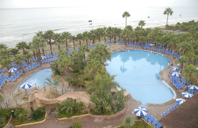 Swimming pools - 2