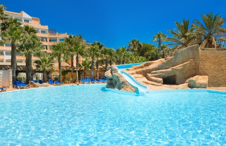 Swimming pools - 6