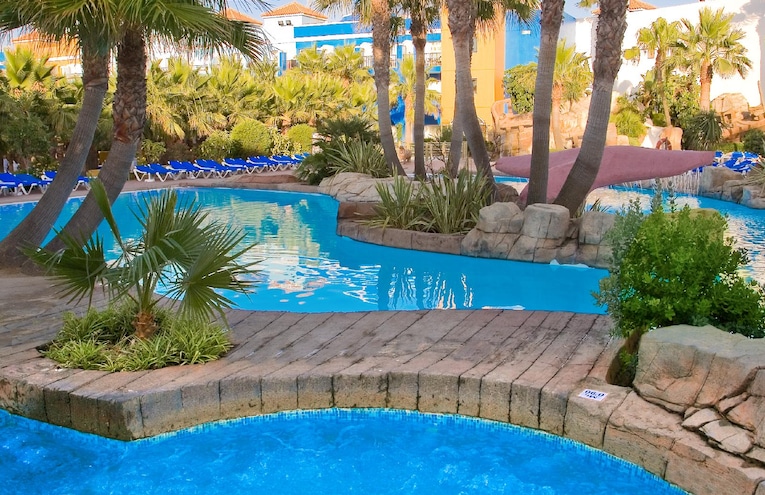 Swimming pools - 4