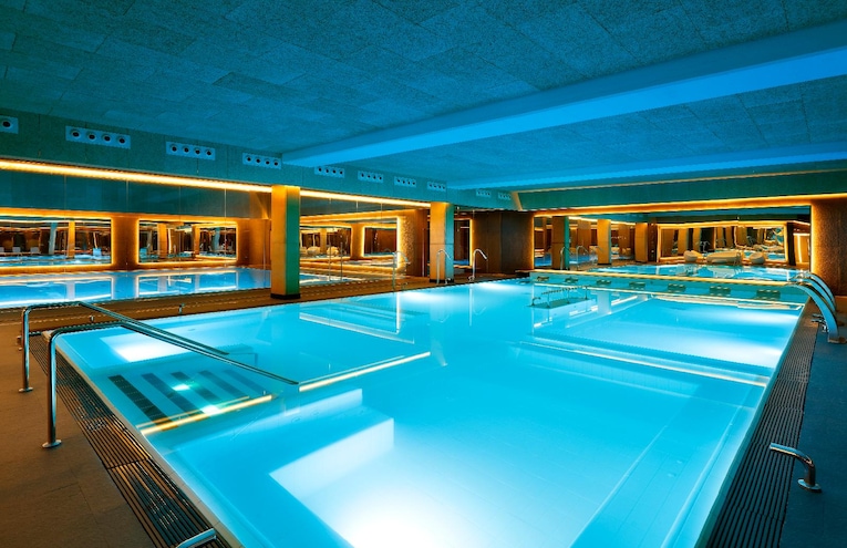 Swimming pools - 2