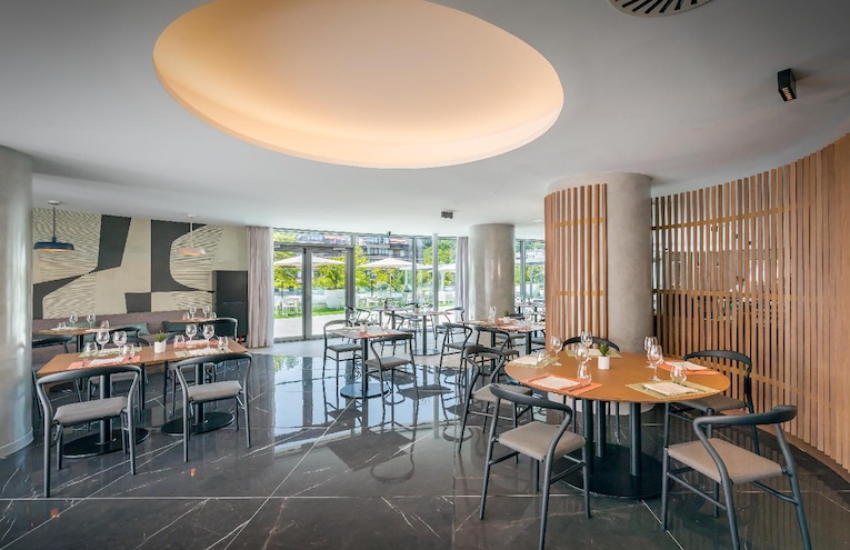 Restaurants - 5