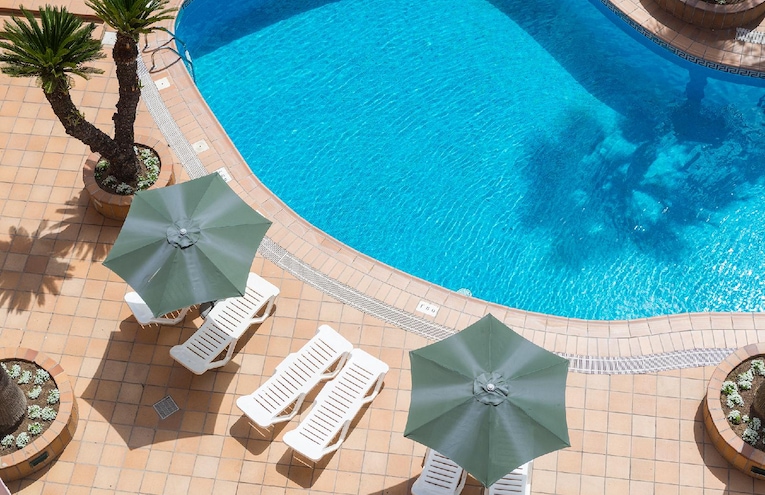 Swimming pools - 4