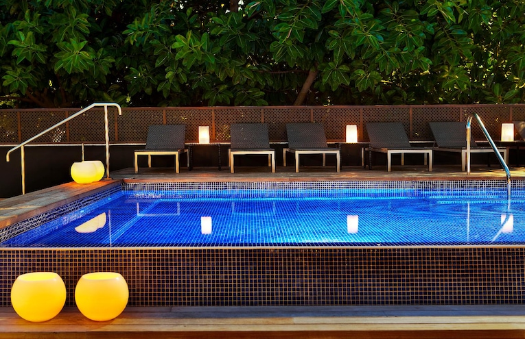 Swimming pools - 1