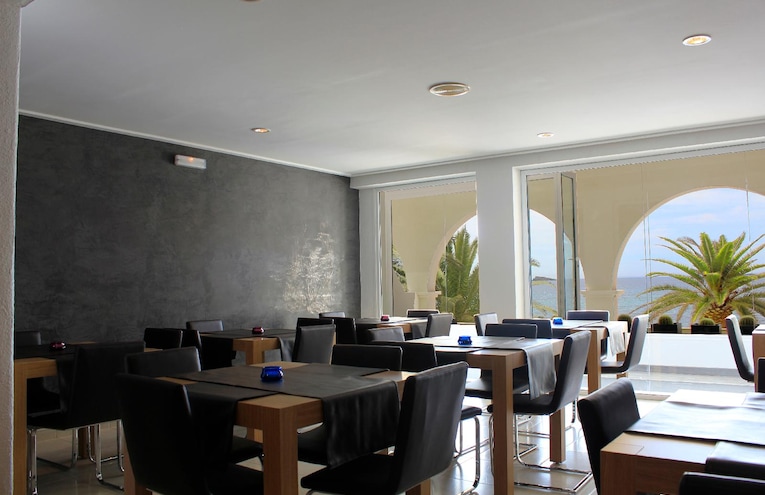 Restaurants - 3
