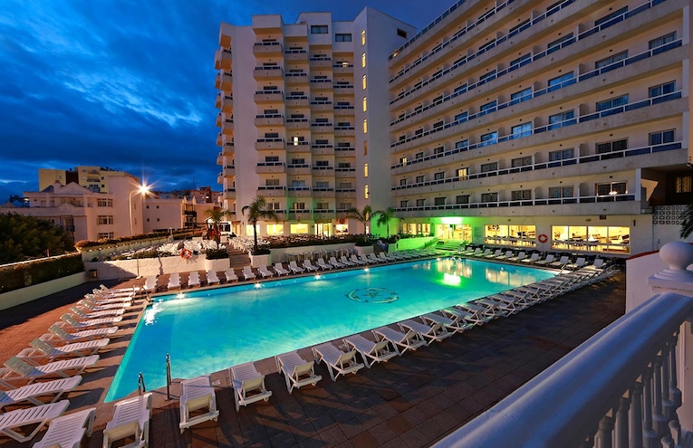 Swimming pools - 2