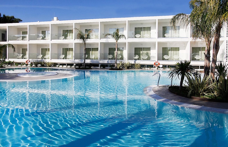Swimming pools - 3