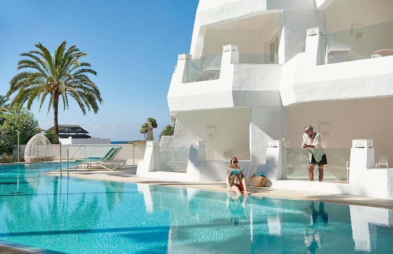Swimming pools - 4