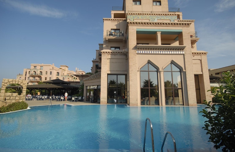Swimming pools - 1