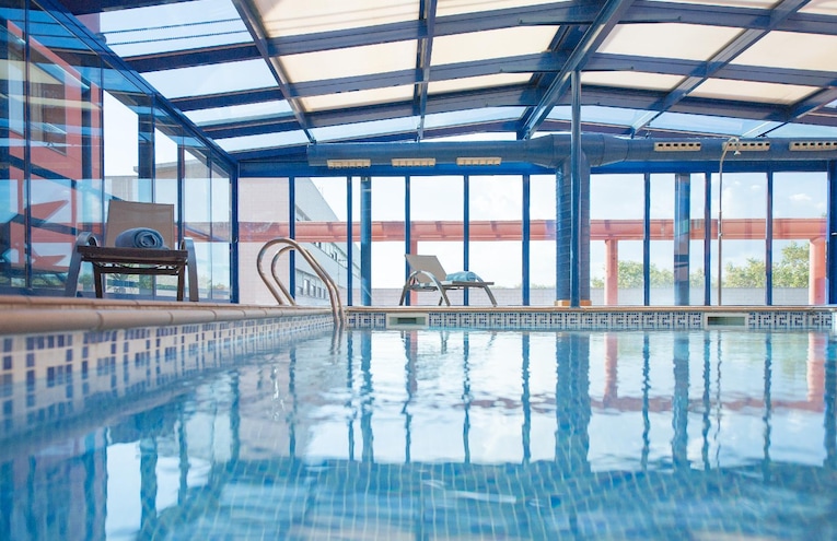 Swimming pools - 1
