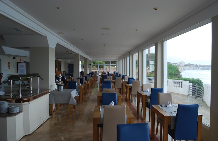 Restaurants - 3