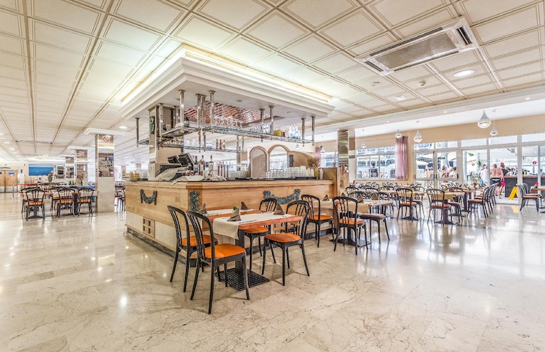 Restaurants - 9