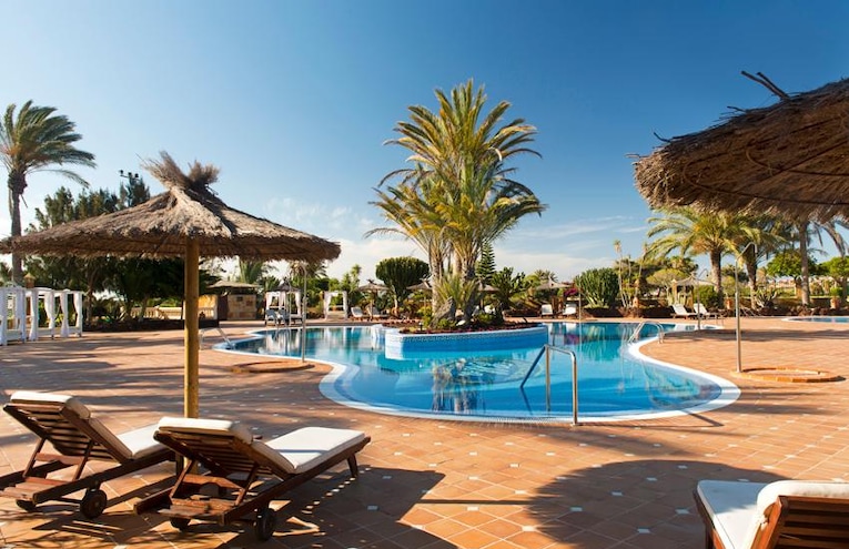 Swimming pools - 1