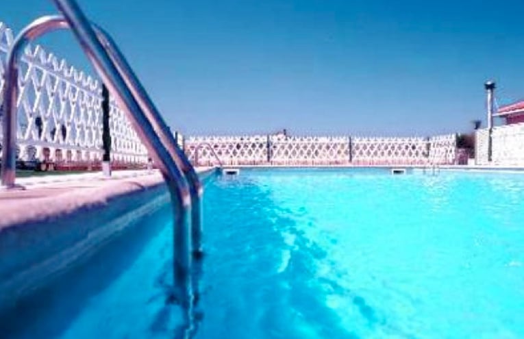 Swimming pools - 3