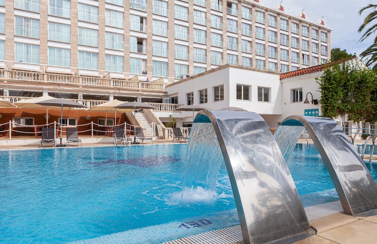 Swimming pools - 3