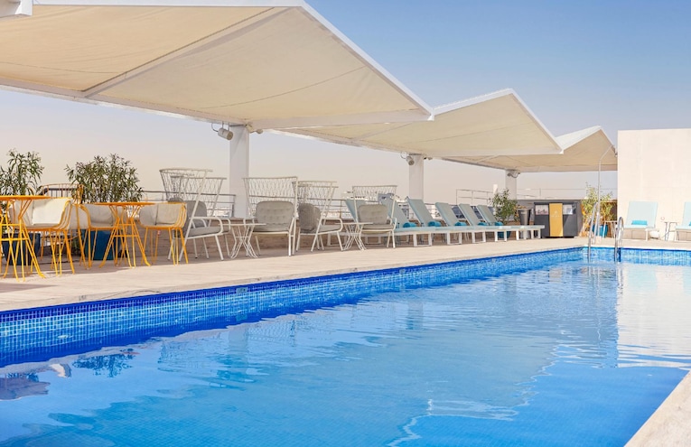 Swimming pools - 1