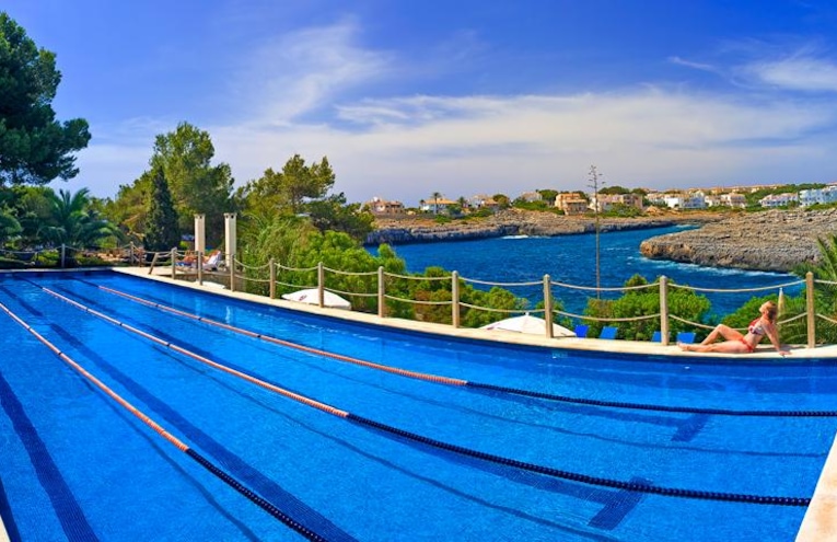 Swimming pools - 4