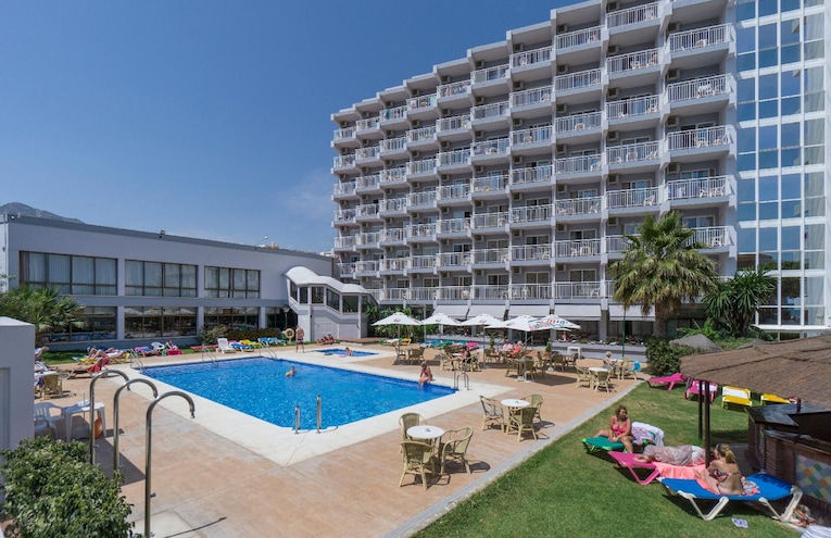 Swimming pools - 2