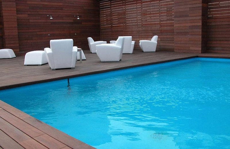 Swimming pools - 1