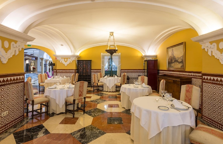 Restaurants - 13
