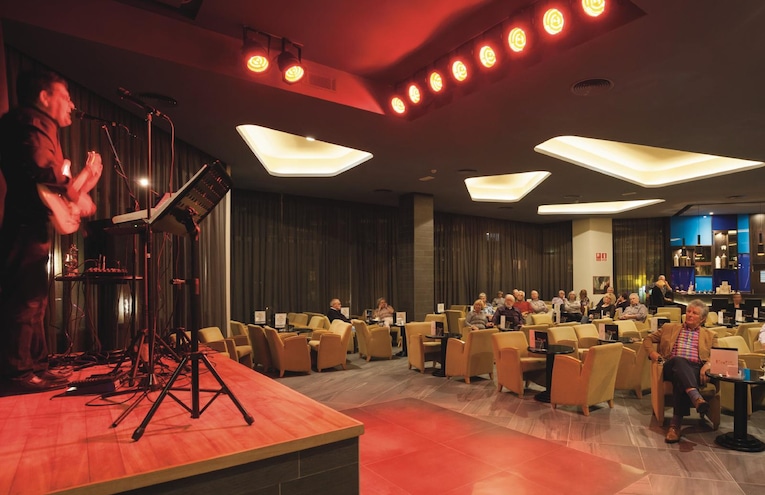 Restaurants - 6