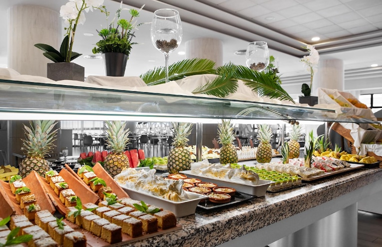 Restaurants - 4