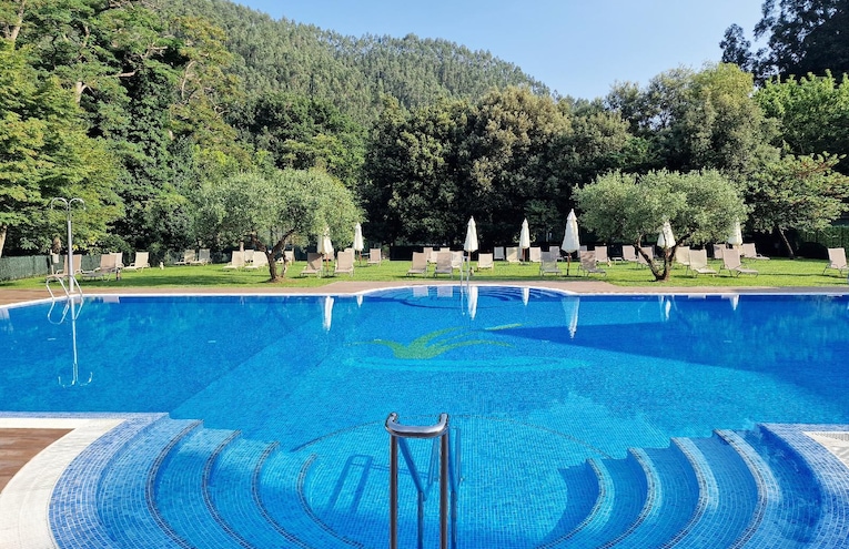 Swimming pools - 3