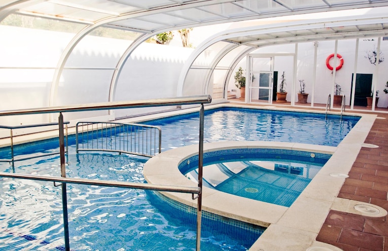 Swimming pools - 3