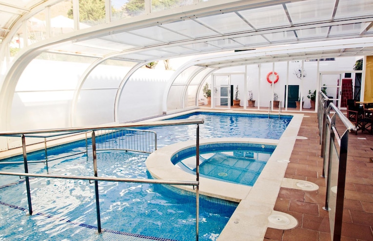 Swimming pools - 4
