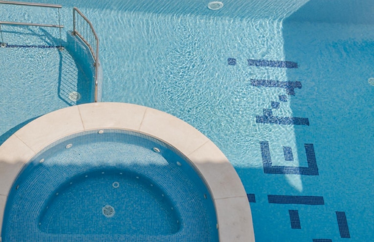 Swimming pools - 5
