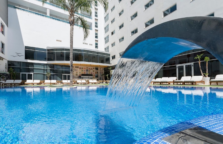 Swimming pools - 2