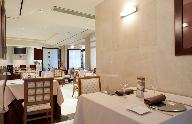 Restaurants - 4