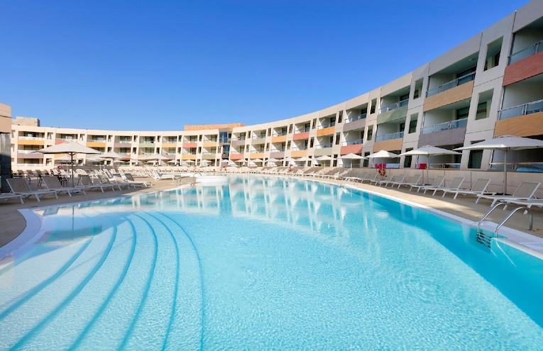 Swimming pools - 3