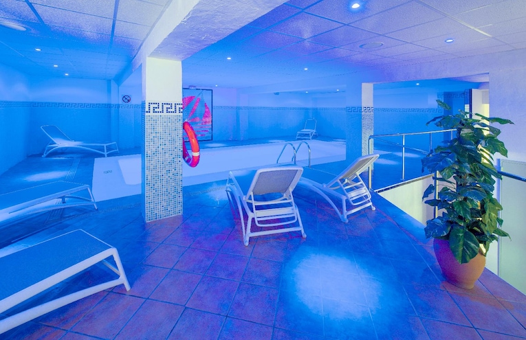 Swimming pools - 3