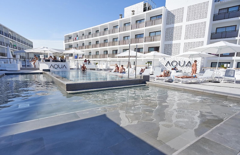 Swimming pools - 6