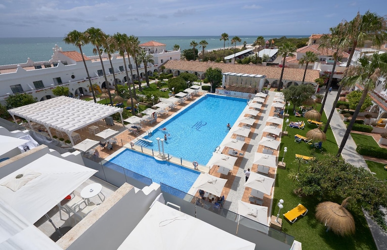 Swimming pools - 9