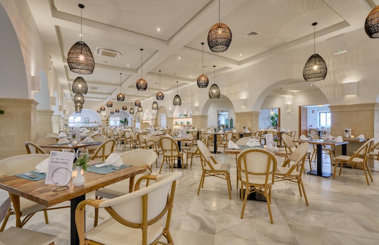 Restaurants - 13