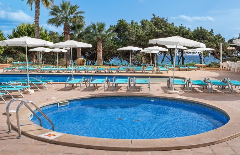 Swimming pools - 1