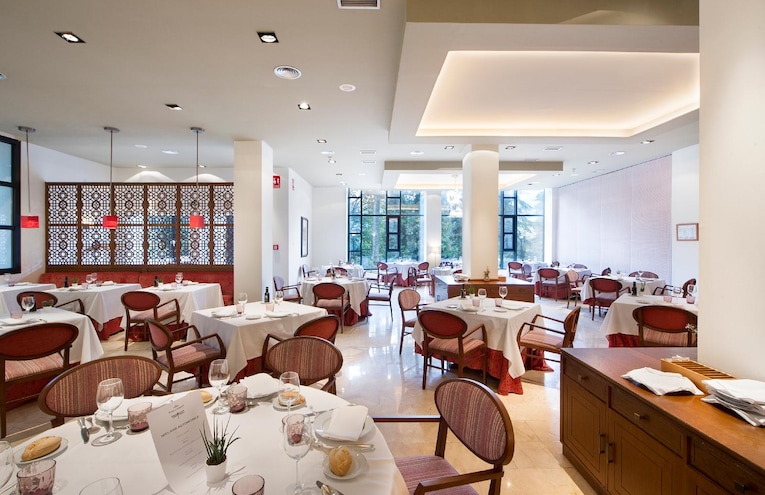 Restaurants - 4