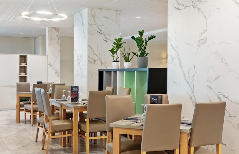 Restaurants - 1
