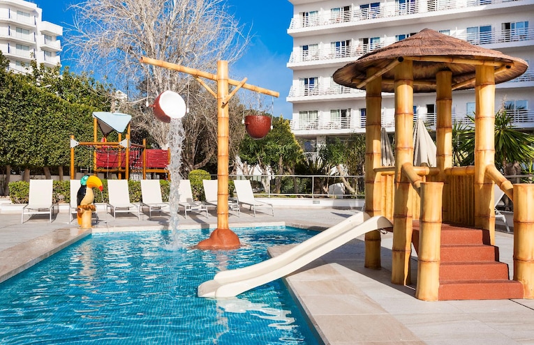 Swimming pools - 1
