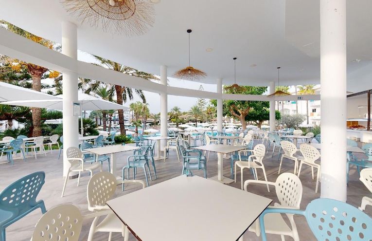 Restaurants - 4