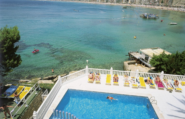 Swimming pools - 1